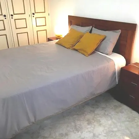 Apartment Holidays Quarteira